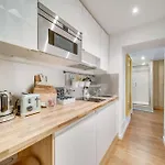 Historical Apartment In The Heart Of Paris - 2