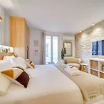 Historical Apartment In The Heart Of Paris - 2